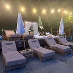 Paradise Bay D8