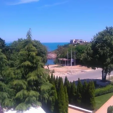 Appartement Paradise Bay D8 *