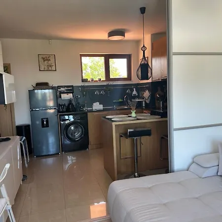 Apartament Paradise Bay D8 *