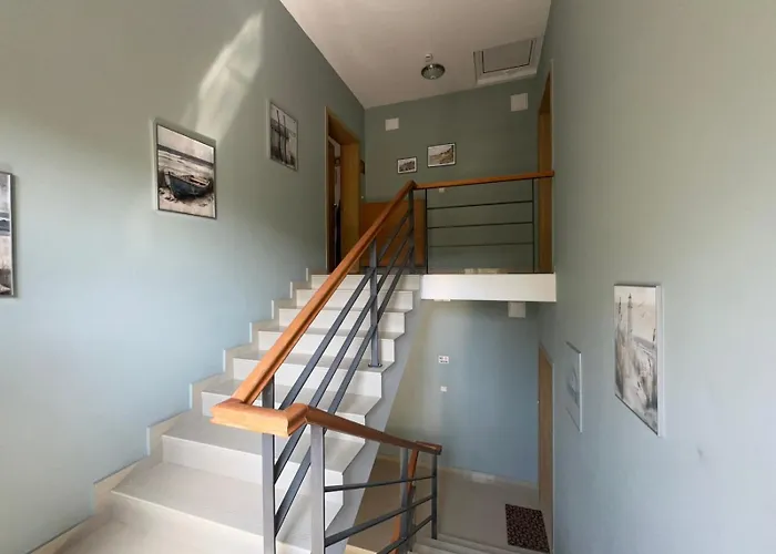 Apartament Paradise Bay D8 *