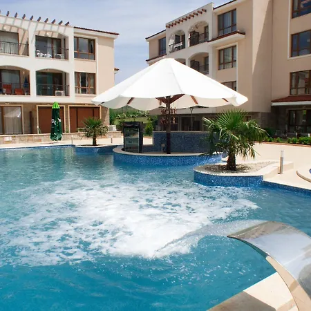 Paradise Bay D8 * Sosopol
