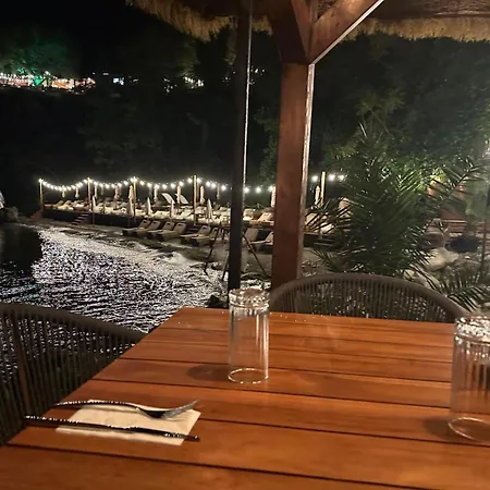 Apartment Paradise Bay D8