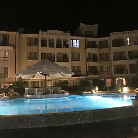 Paradise Bay D8 Apartamento *