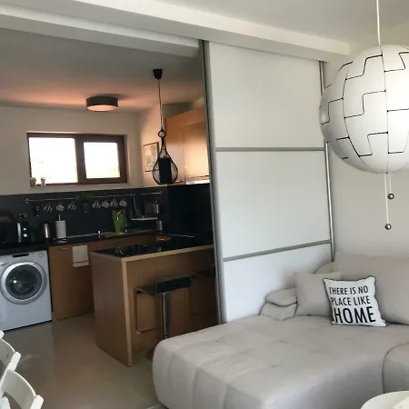 Apartamento Paradise Bay D8 *